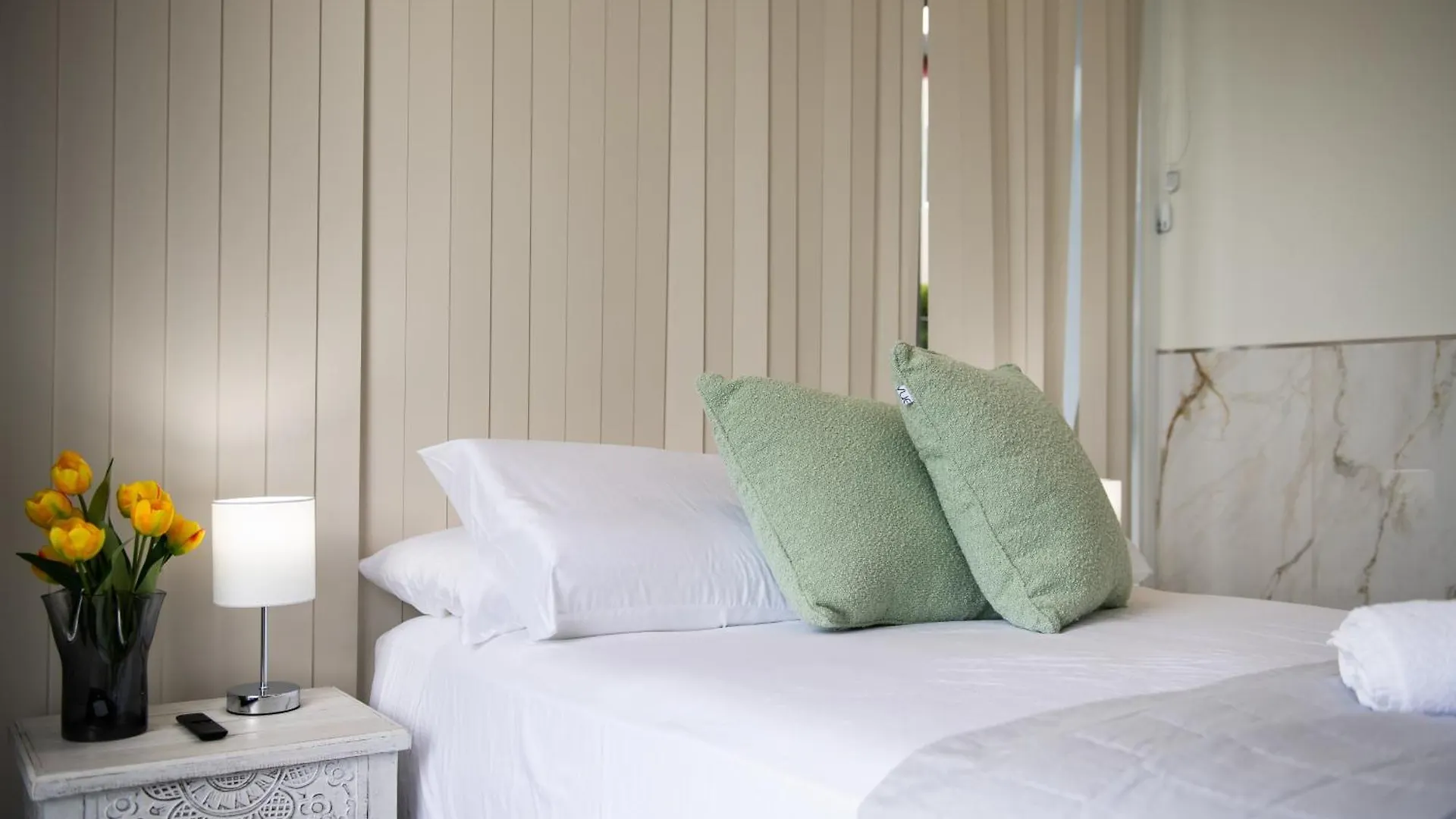 23B Airlie View Apartment Airlie Beach Australia